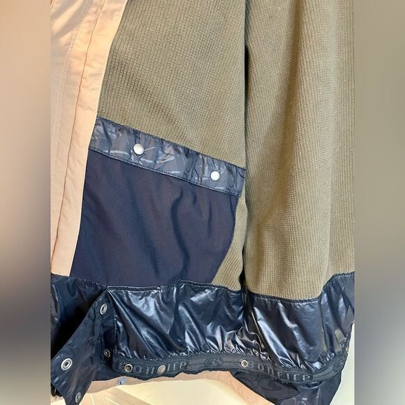 Excellent condition Bonfire snowboard/ski jacket size XL - Picture 5 of 7